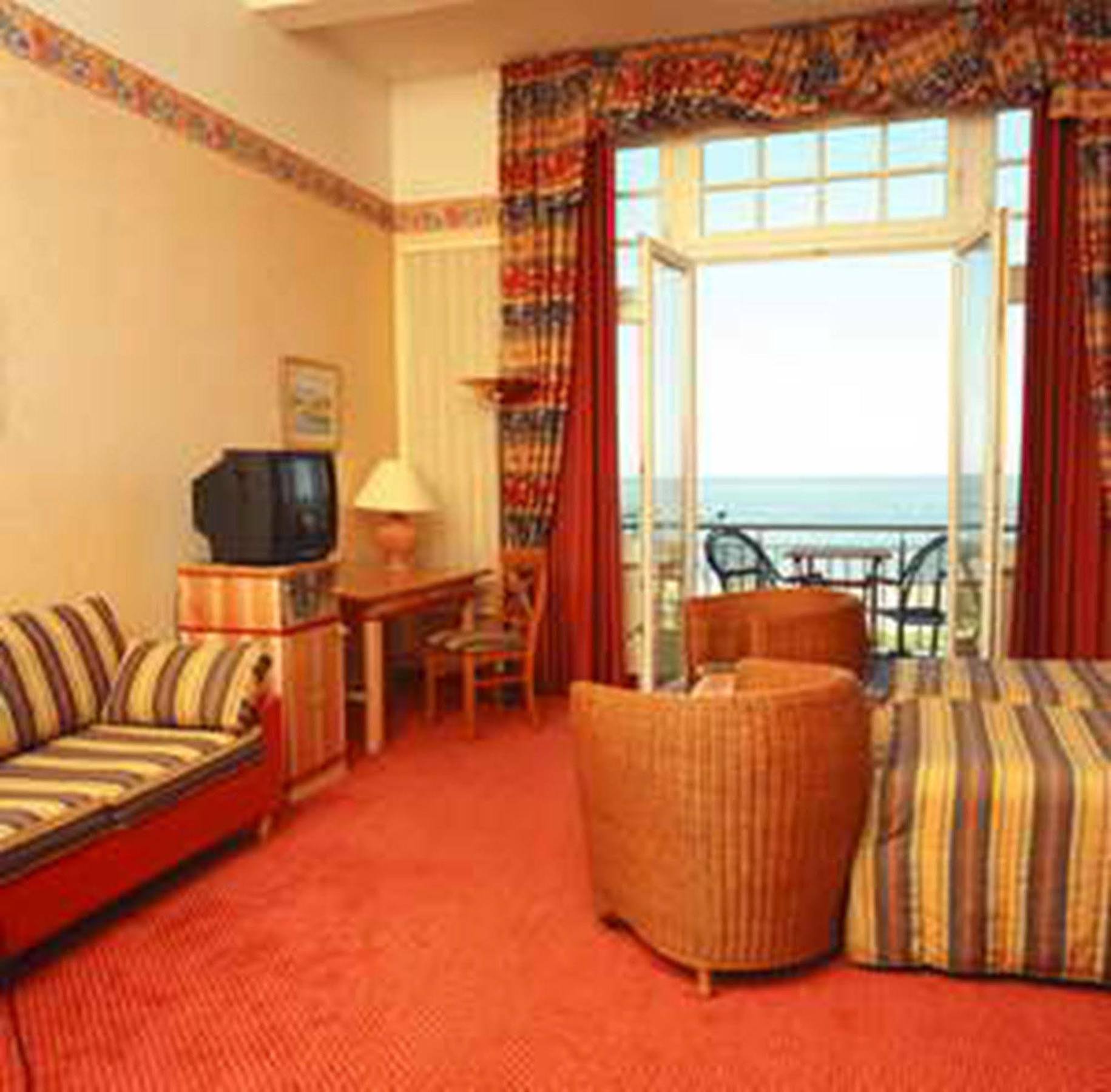 Strandhotel Moewe Heringsdorf  Exterior photo
