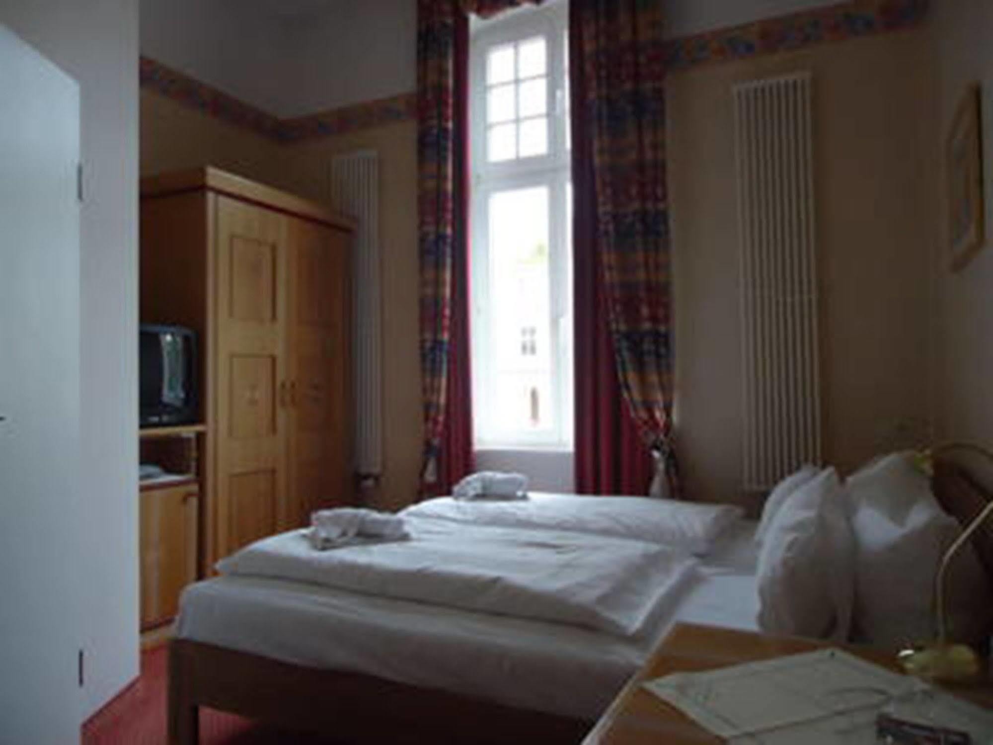 Strandhotel Moewe Heringsdorf  Exterior photo